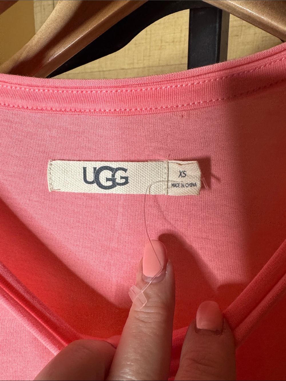 NWOT UGG Brinlee Pink Organic Cotton Tee XS Soft Crewneck T-Shirt - Picture 3 of 9